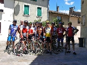 Cliquez pour agrandir la photo : Groupe Cyclotouristes