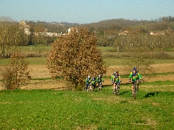 Cliquez pour agrandir la photo : Dos à Lunel.