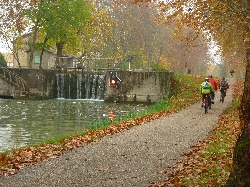 Cliquez pour agrandir la photo : L'écluse n°24 de Grégonne.